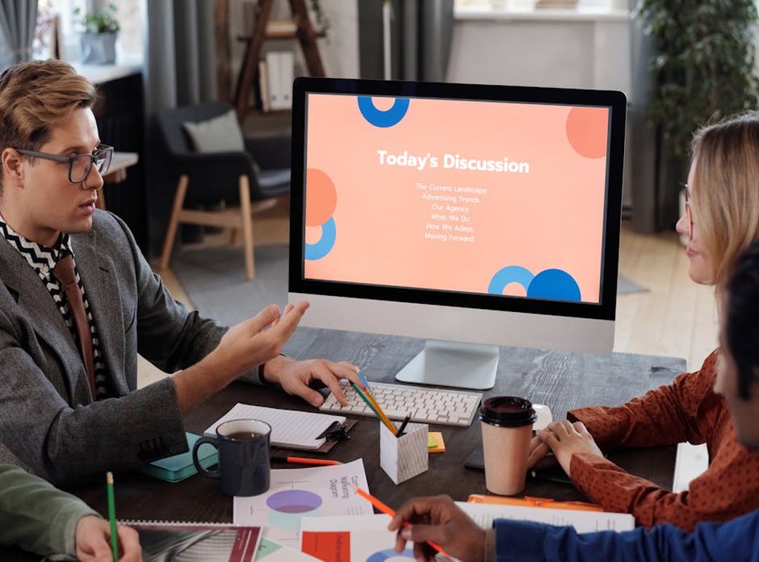 Advantages of Meetshaxs Software