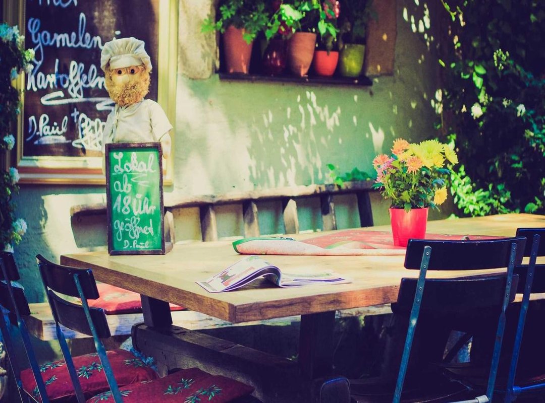 Bringing Your Character to Life: Expressions and Fun Details